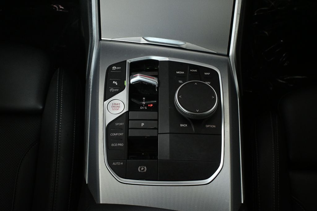 Thumbnail: 2023 BMW 2 Series - 25