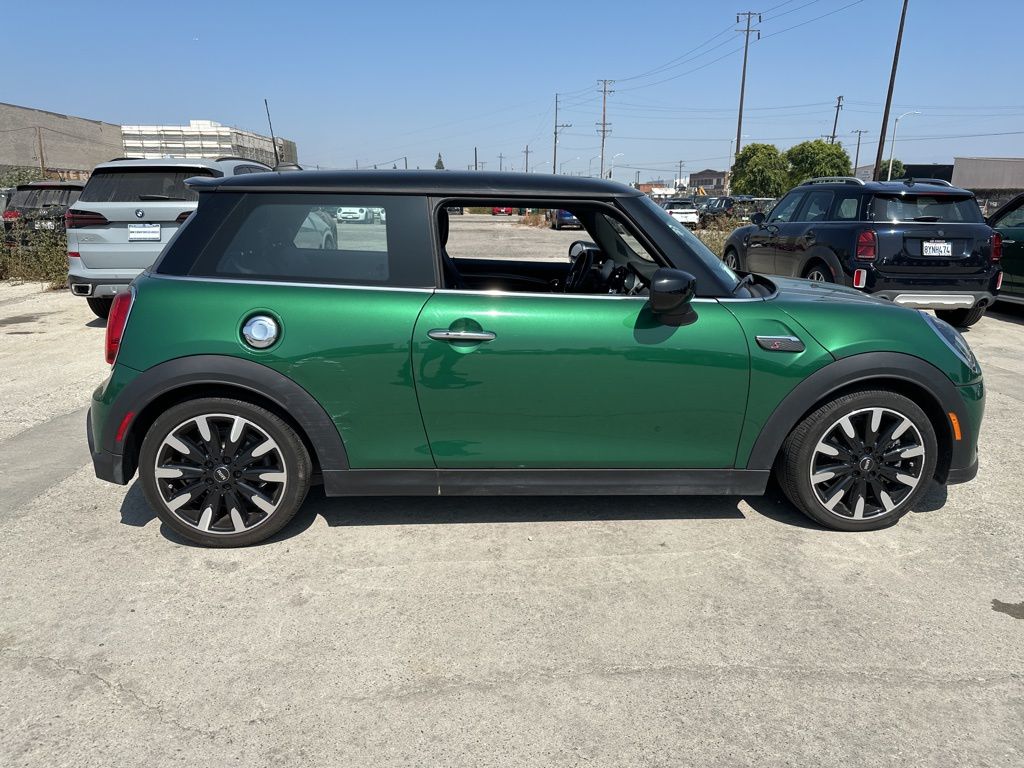 2022 MINI Cooper S Signature 4