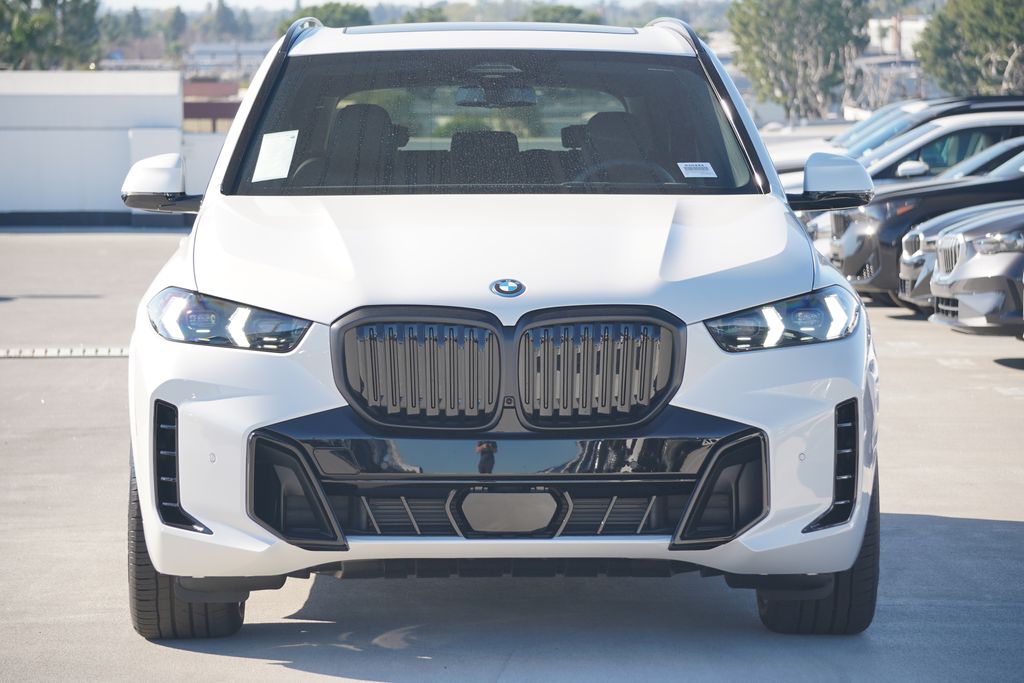 Thumbnail: 2026 BMW X5 - 2