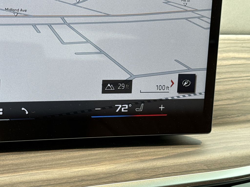 Thumbnail: 2026 BMW X5 - 19
