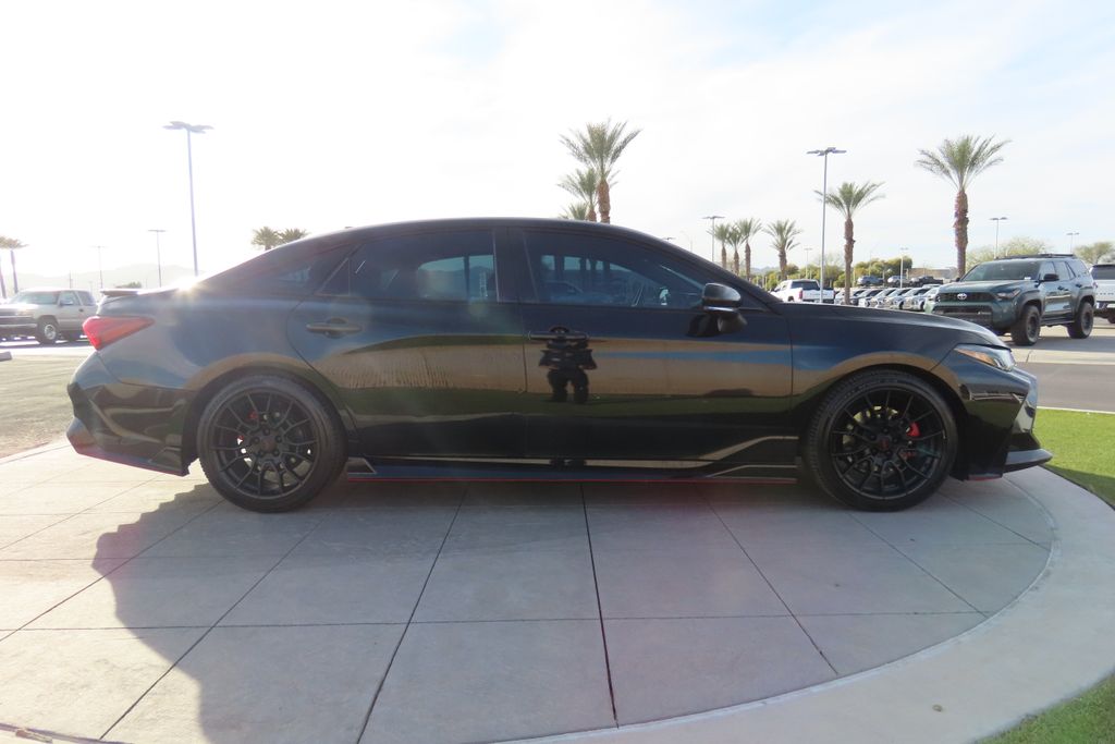 Thumbnail: 2021 Toyota Avalon - 4