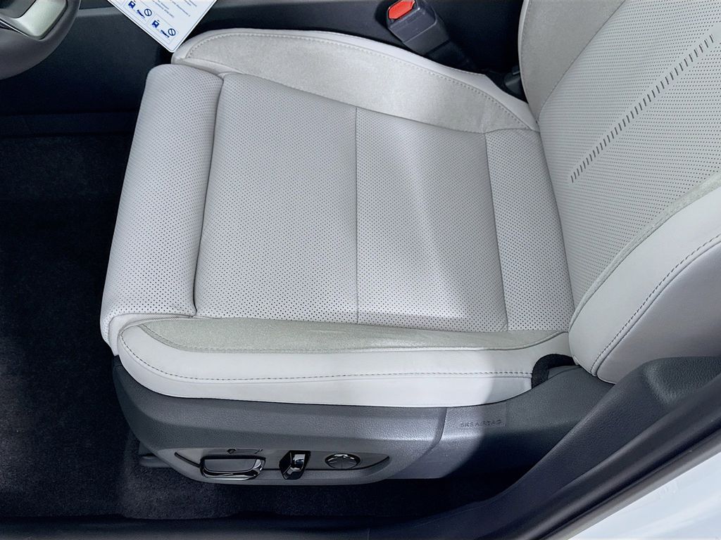 Thumbnail: 2026 Lexus TX - 21