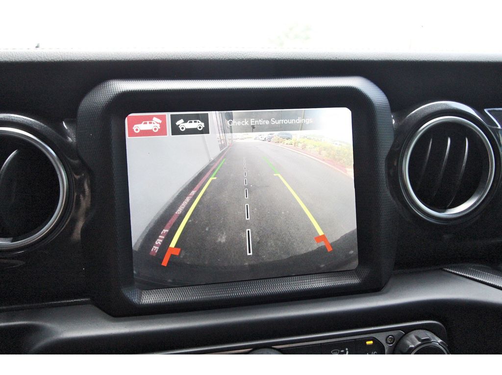 Used 2022 Jeep Wrangler SUV