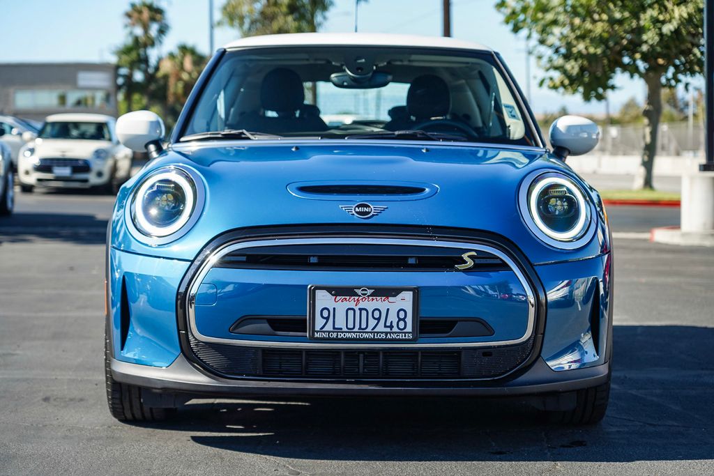 2024 MINI Cooper SE Electric Signature 4