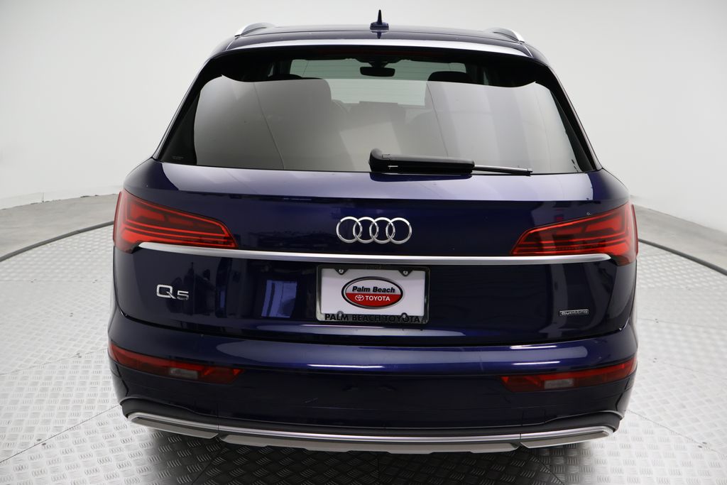 Thumbnail: 2021 Audi Q5 - 10