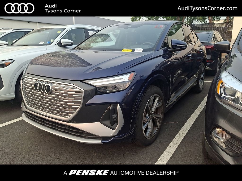 Thumbnail: 2024 Audi Q4 e-tron - 1