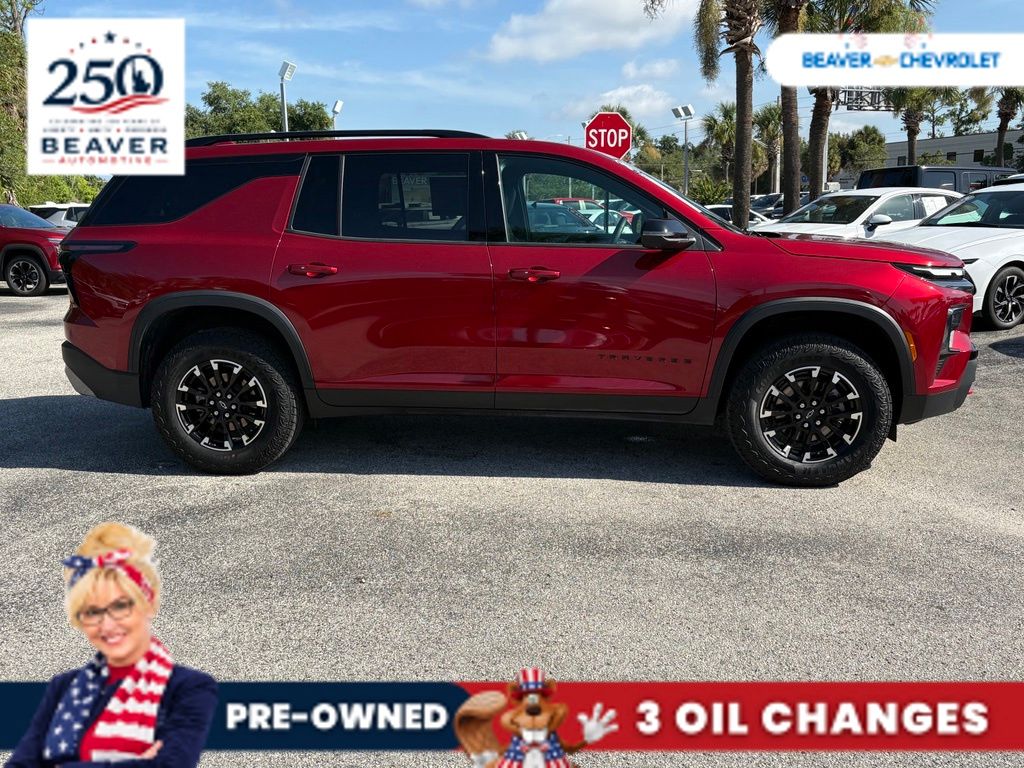 Used 2024 Chevrolet Traverse SUV