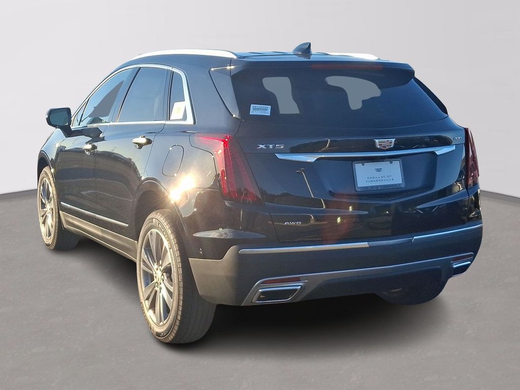 2025 Cadillac XT5 Premium Luxury 3