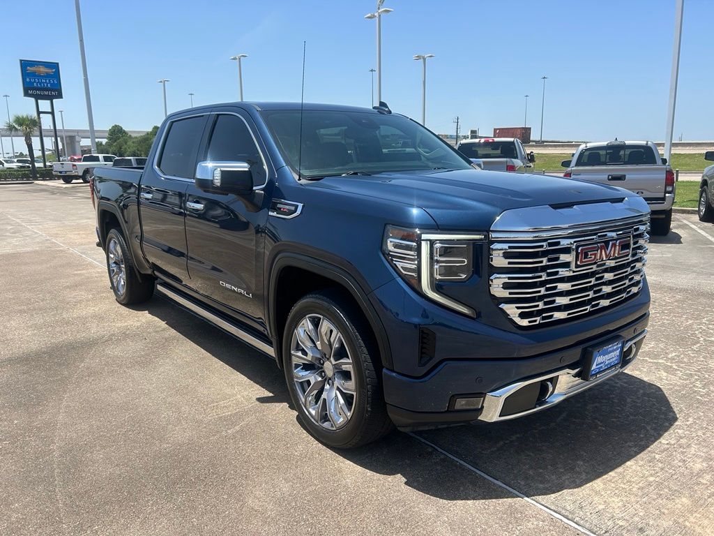 2023 GMC Sierra 1500 Denali - 2