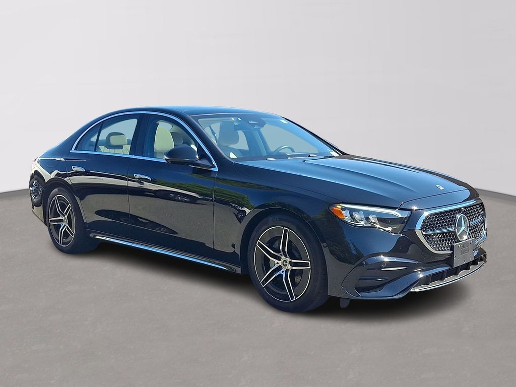 Thumbnail: 2026 Mercedes-Benz E-Class - 3