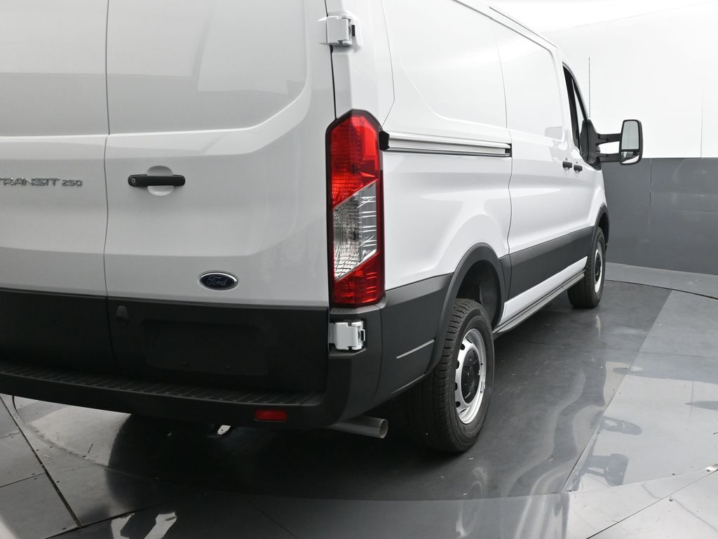 2025 Ford Transit-250 Cargo Van 