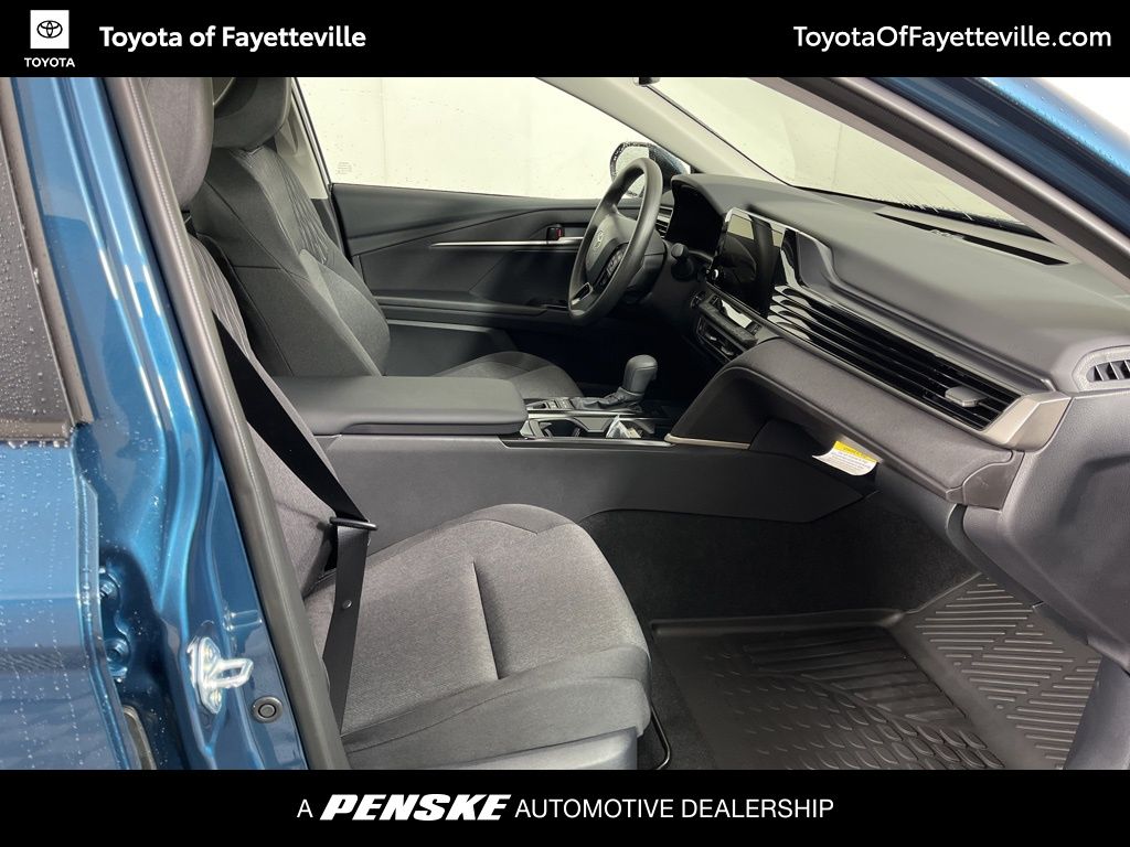 Thumbnail: 2026 Toyota Camry - 8