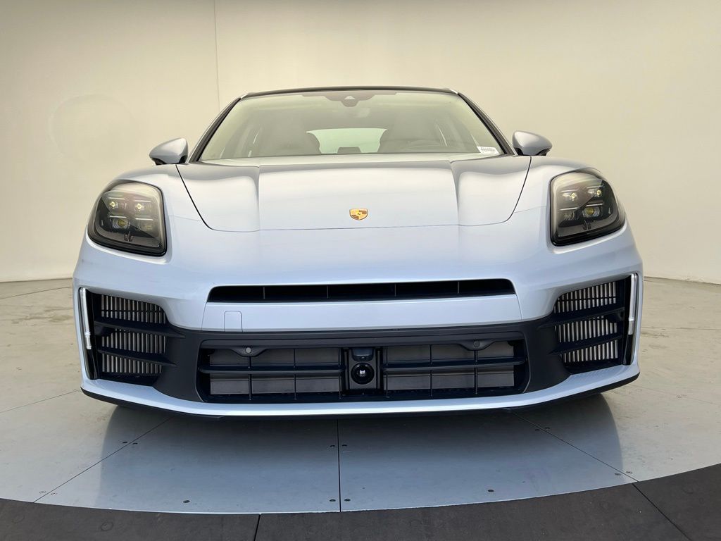 Thumbnail: 2026 Porsche Panamera - 25