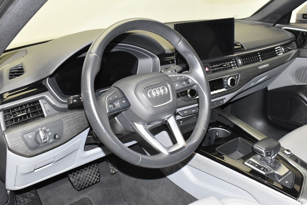 Thumbnail: 2023 Audi A4 - 17