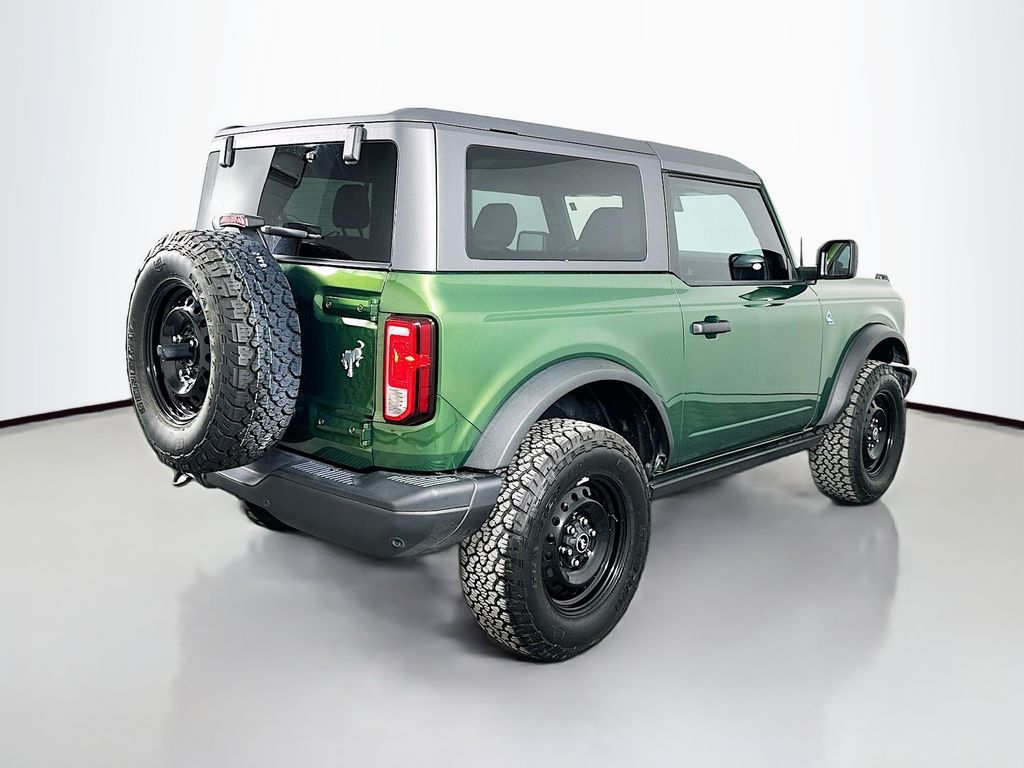 Thumbnail: 2022 Ford Bronco - 5