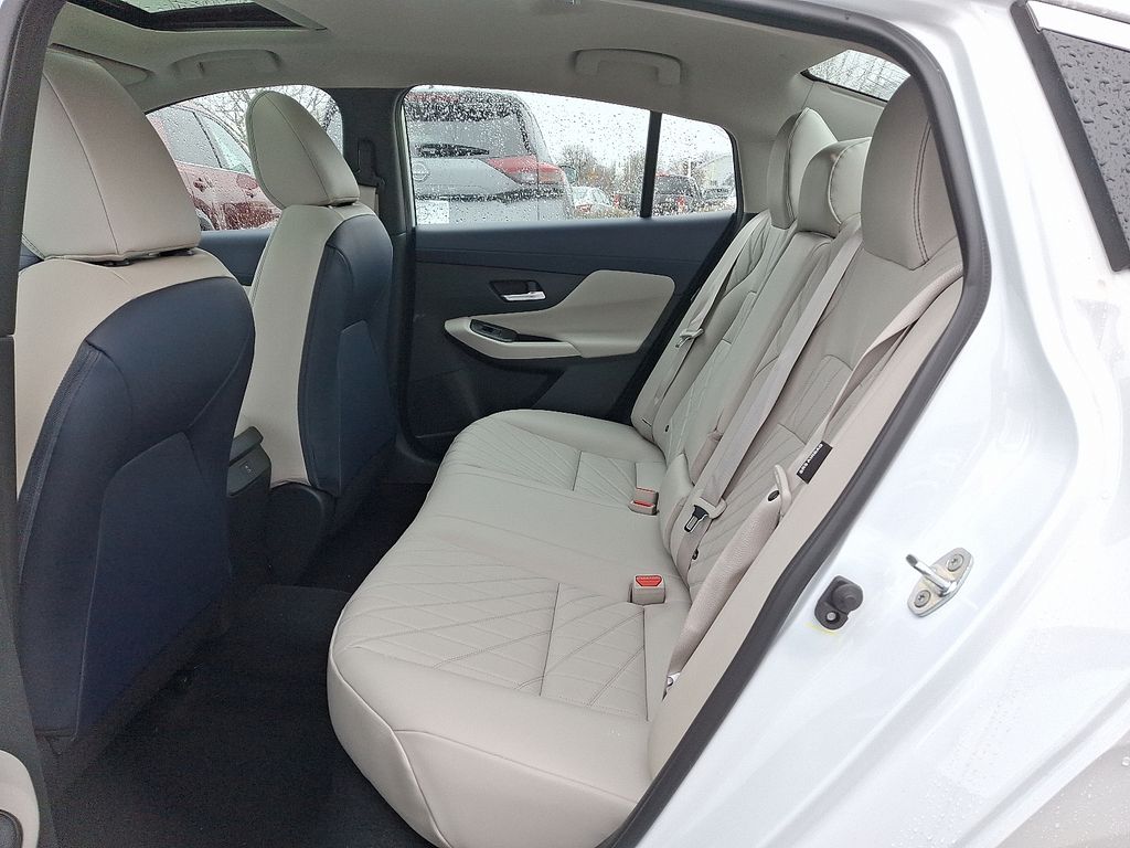 Thumbnail: 2026 Nissan Sentra - 5