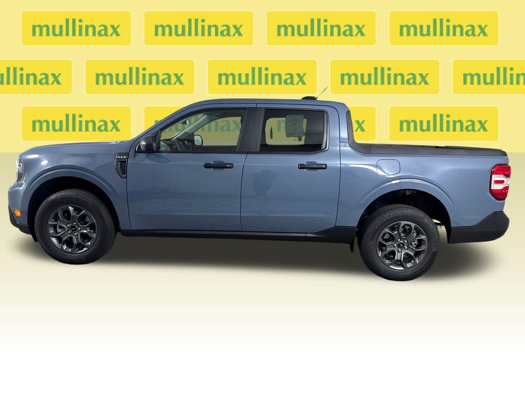 New 2026 Gray Ford XLT image 2