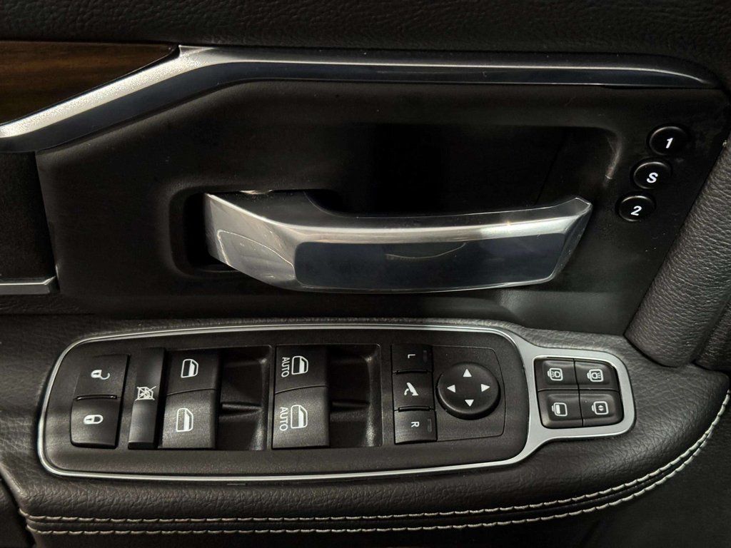 Used 2024 Diamond Black Crystal Pearlcoat Ram Laramie image 8