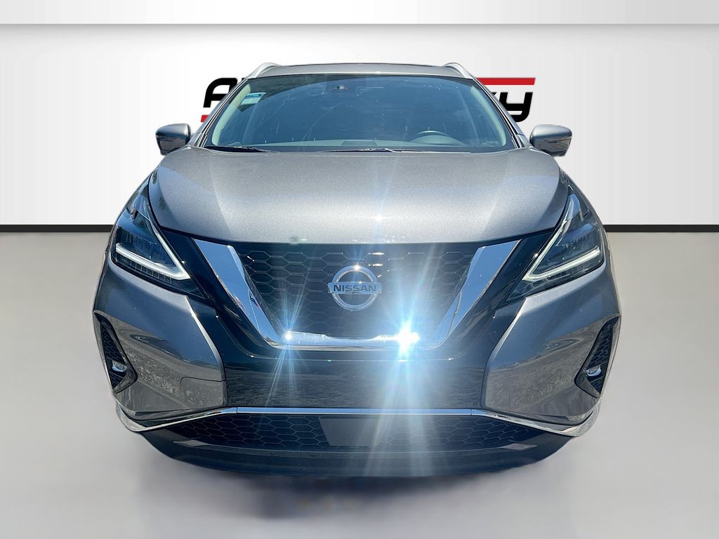 Used 2024 Gray Nissan Platinum image 2