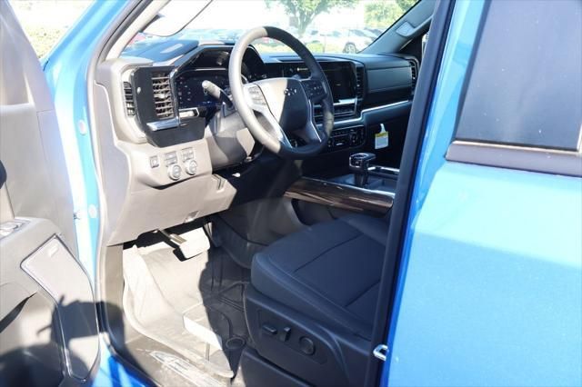 Thumbnail: 2026 Chevrolet Silverado 1500 - 13