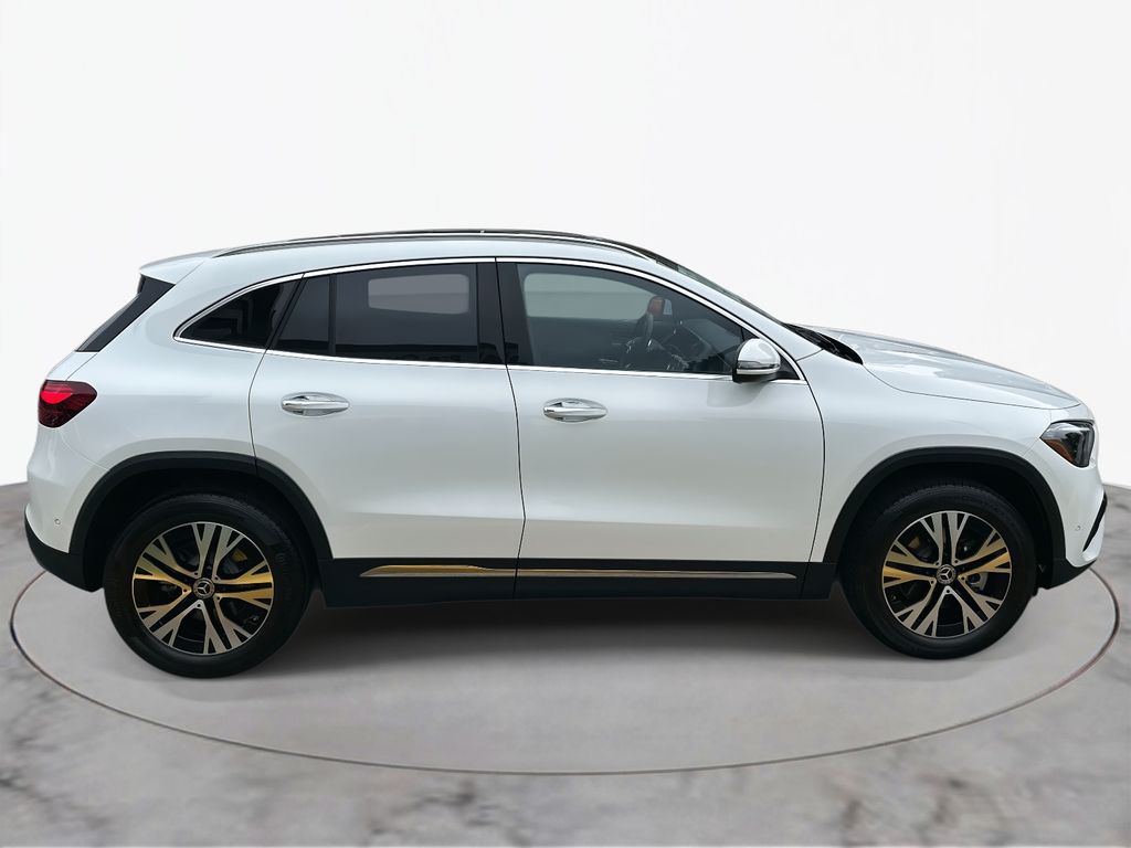 Thumbnail: 2025 Mercedes-Benz GLA - 6