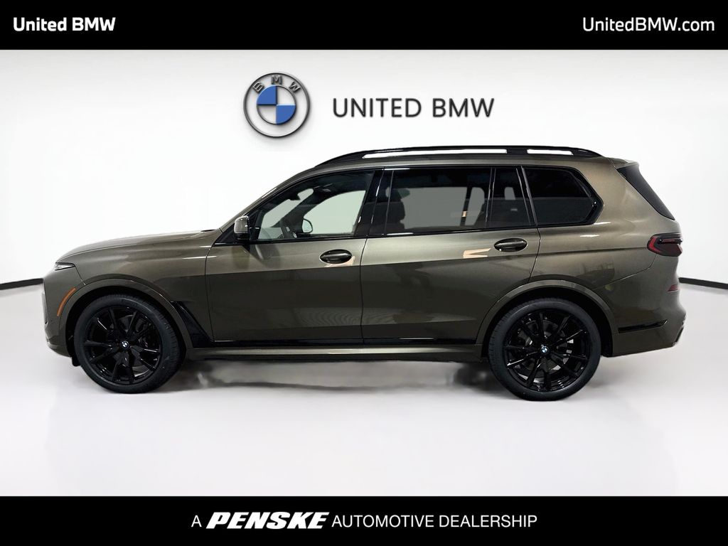 Thumbnail: 2027 BMW X7 - 8
