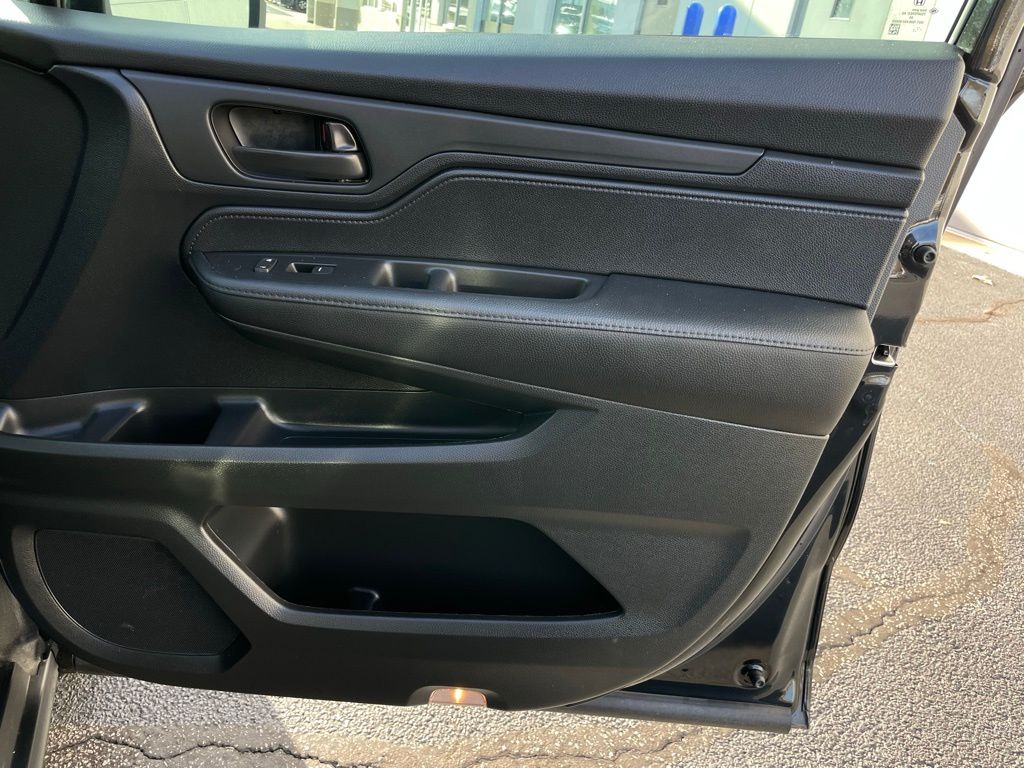 Thumbnail: 2024 Honda Odyssey - 30