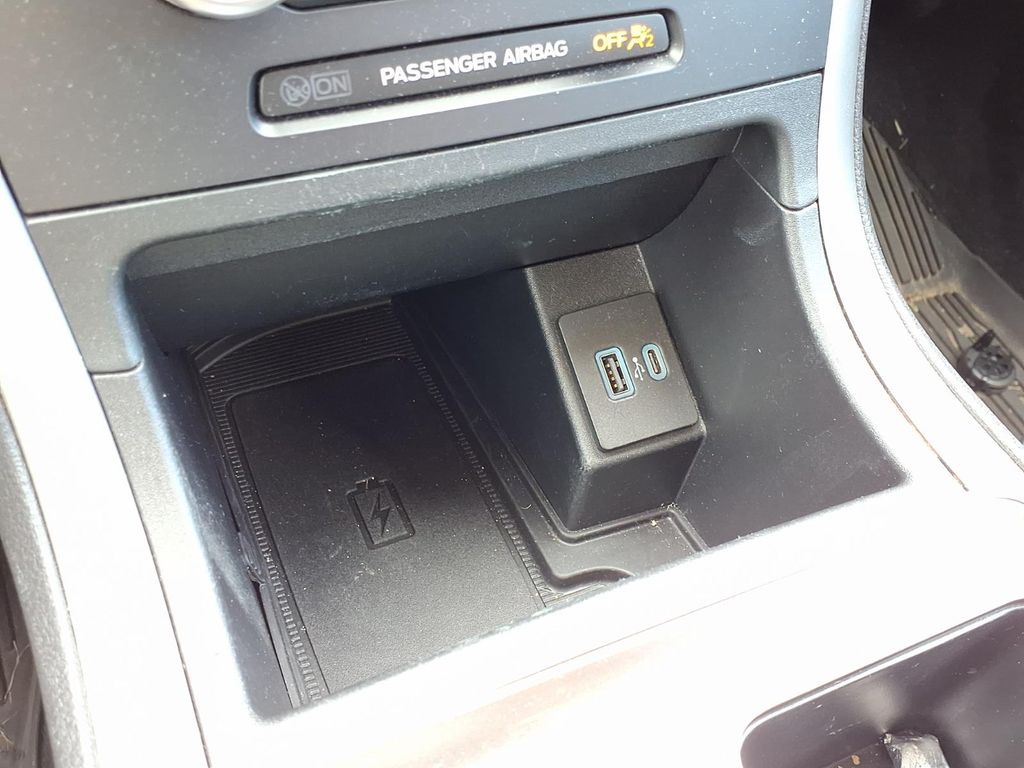 2024 Ford Edge SEL White at North Houston Mitsubishi