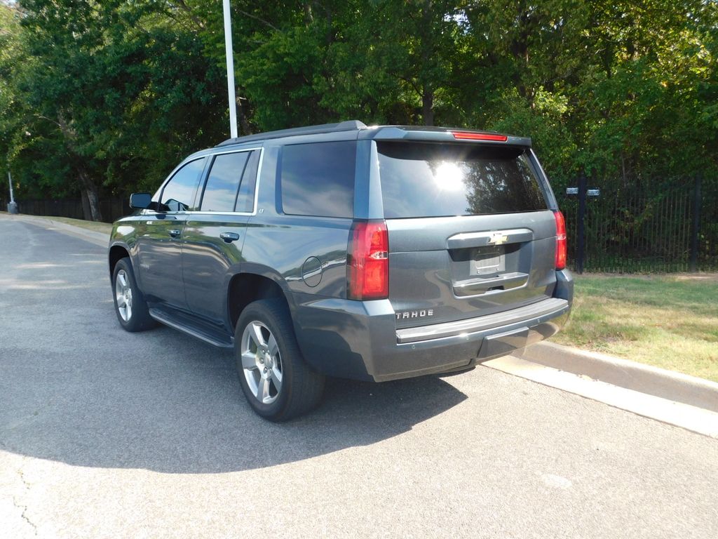 Thumbnail: 2019 Chevrolet Tahoe - 10