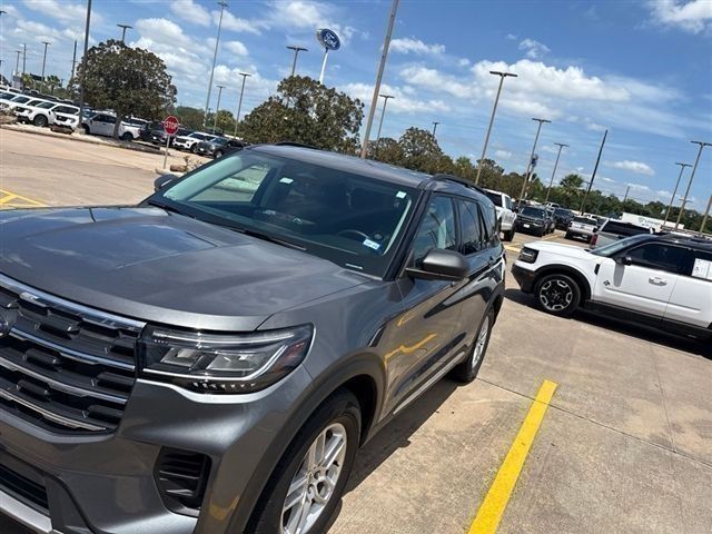 Carbonized Gray Metallic 2025 Ford Explorer SUV / Crossover Rear-Wheel Drive Automatic