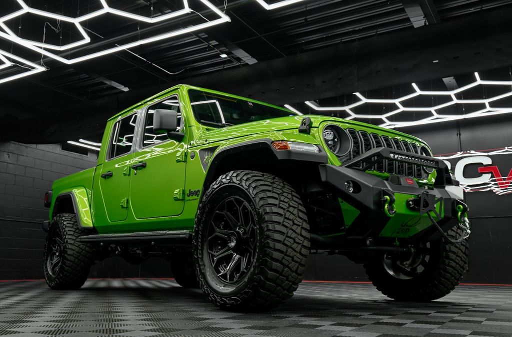 2025 Jeep Gladiator Sport Black Widow
