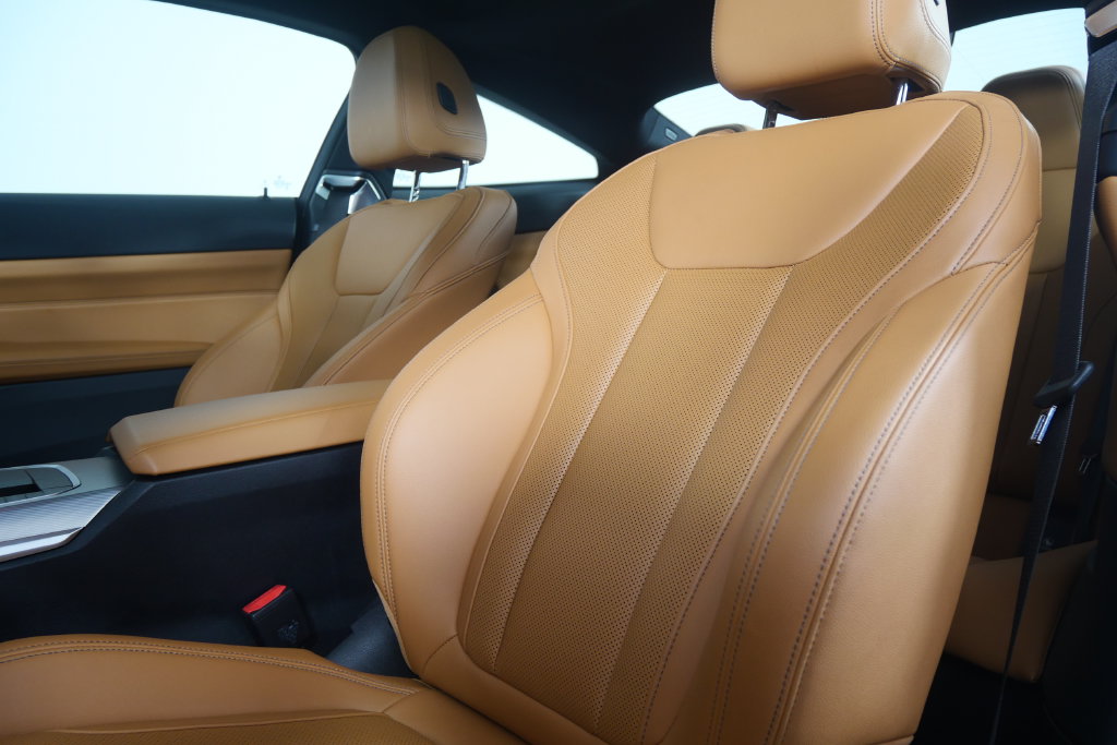 Thumbnail: 2023 BMW 4 Series - 10