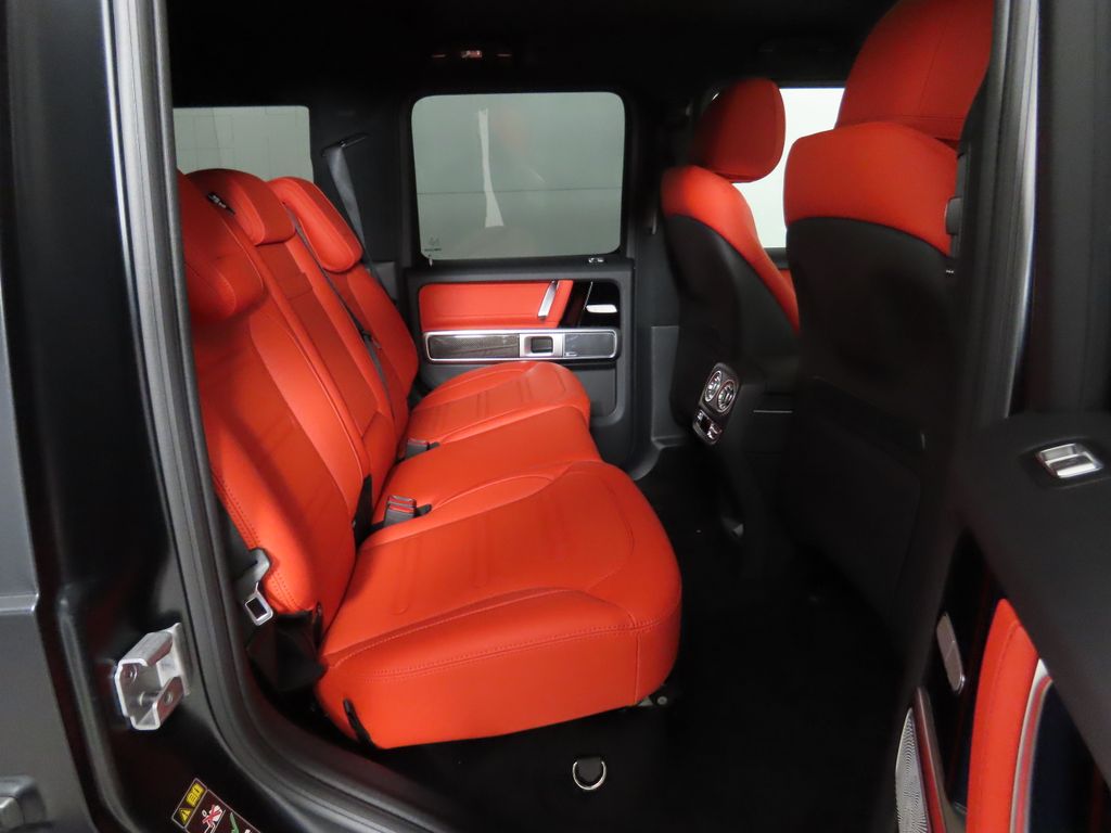 2025 Mercedes-Benz G-Class  24
