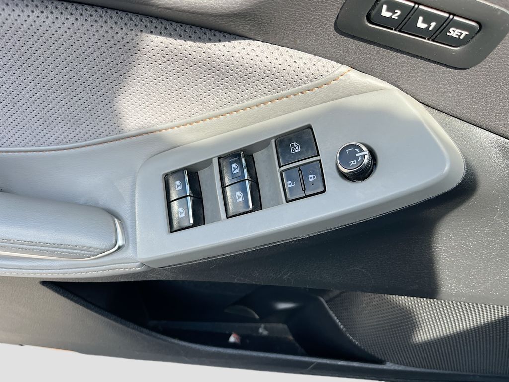 Used 2019 Gray Toyota Touring image 18