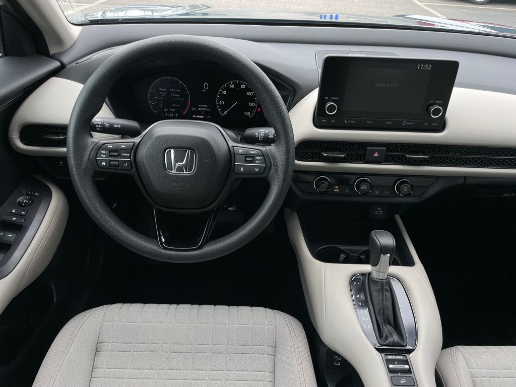 Thumbnail: 2025 Honda HR-V - 11