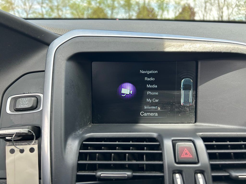 2015 Volvo XC60 T6 30