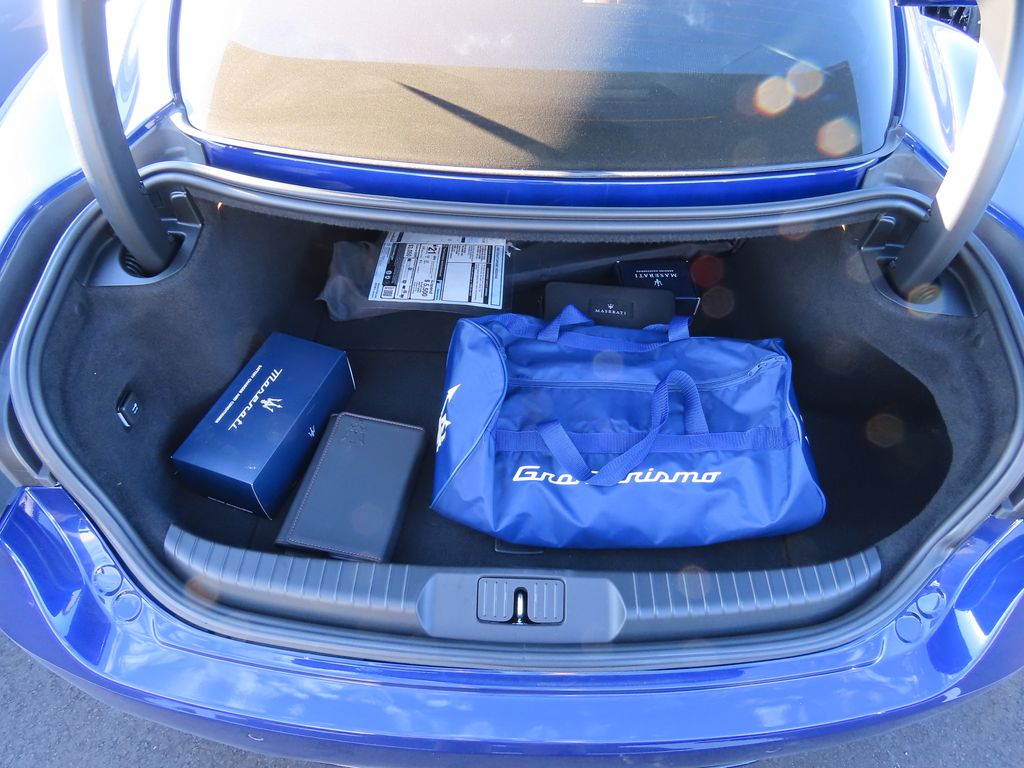 Thumbnail: 2024 Maserati GranTurismo - 12