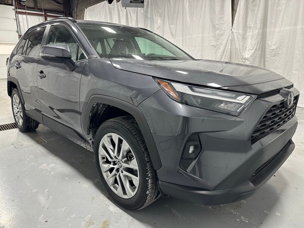 2025 Toyota RAV4 XLE Premium AWD