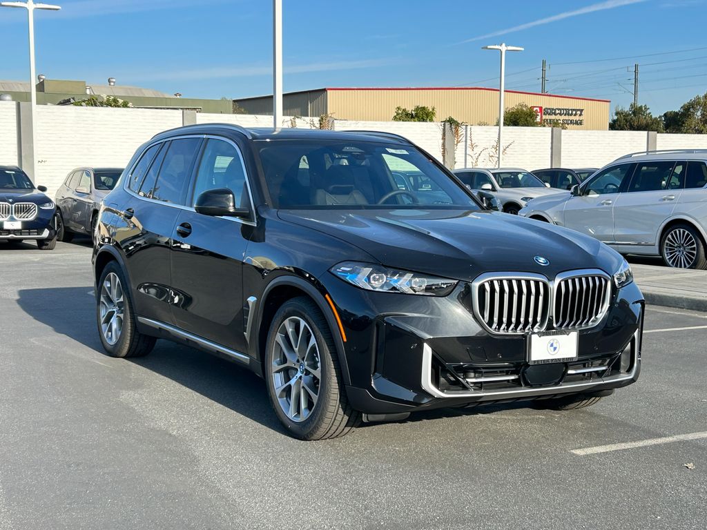 2025 BMW X5 xDrive50e 7