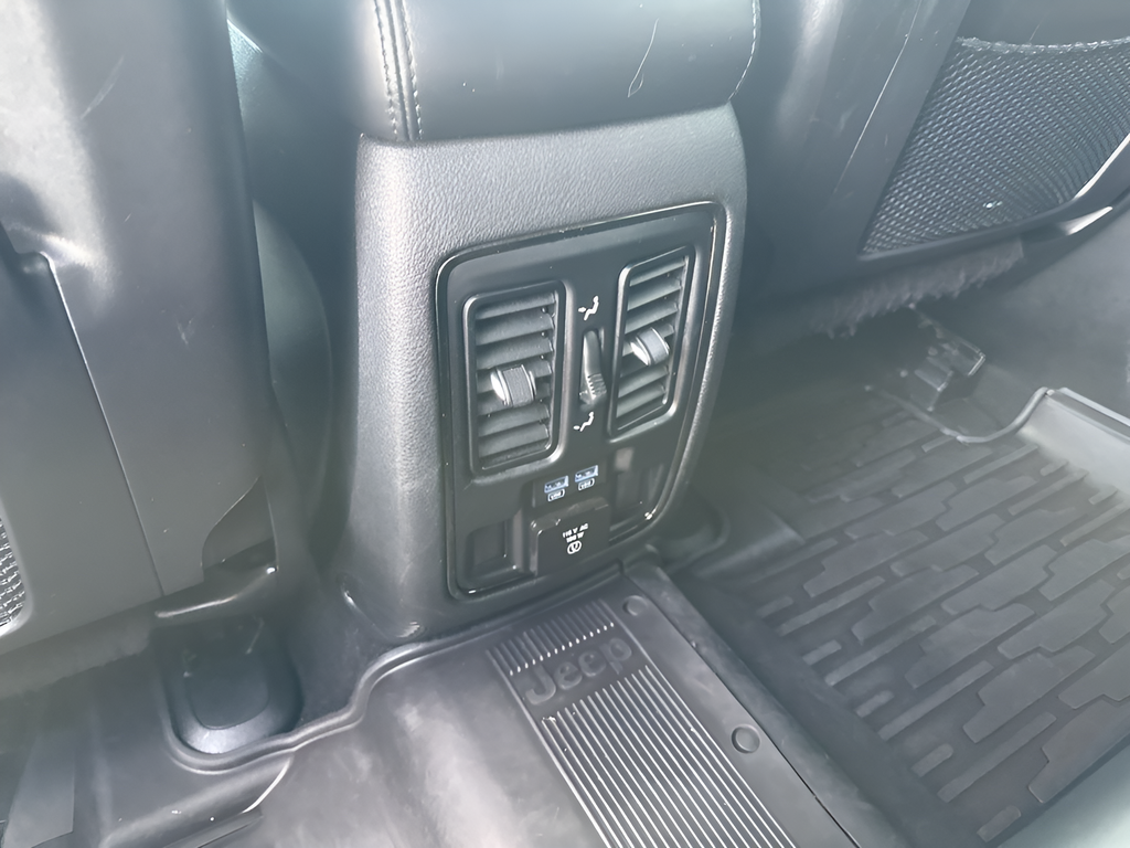 Used Car 2021 Jeep Grand Cherokee  Limited X For Sale Under $30,000 In Austin, Texas