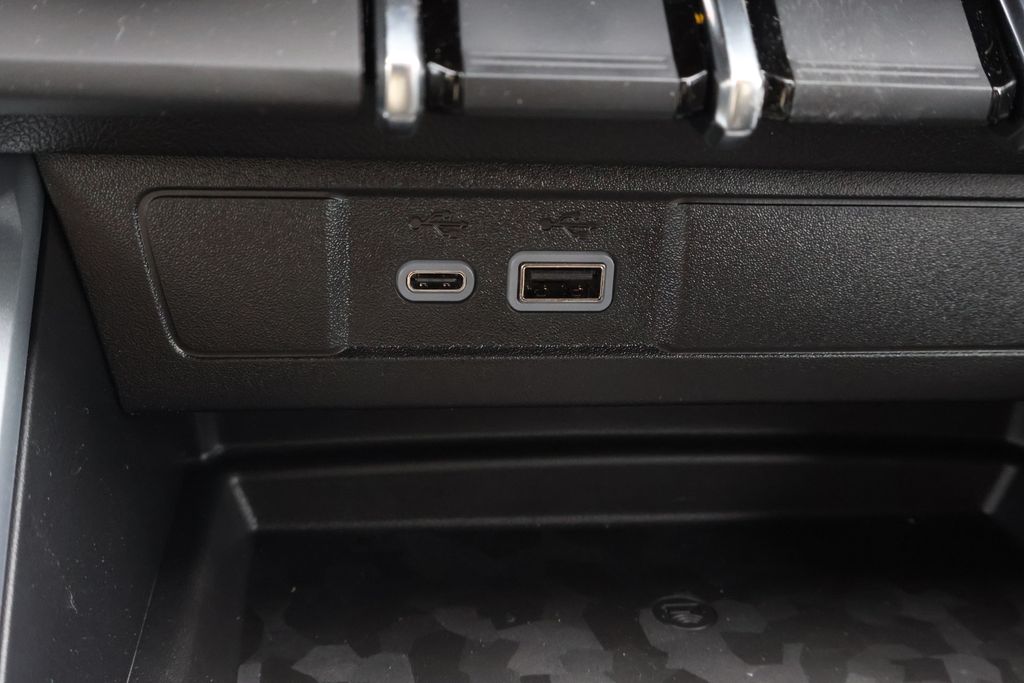 Thumbnail: 2026 Chevrolet Colorado - 31