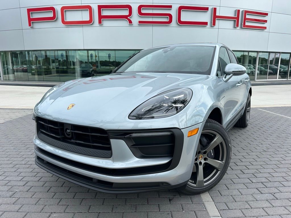 Thumbnail: 2026 Porsche Macan - 1