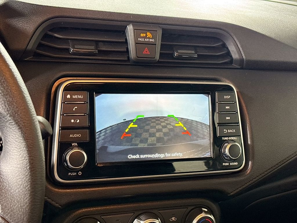 2024 Nissan Versa 1.6 S