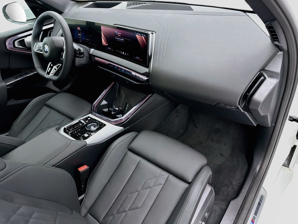 Thumbnail: 2026 BMW X3 - 15
