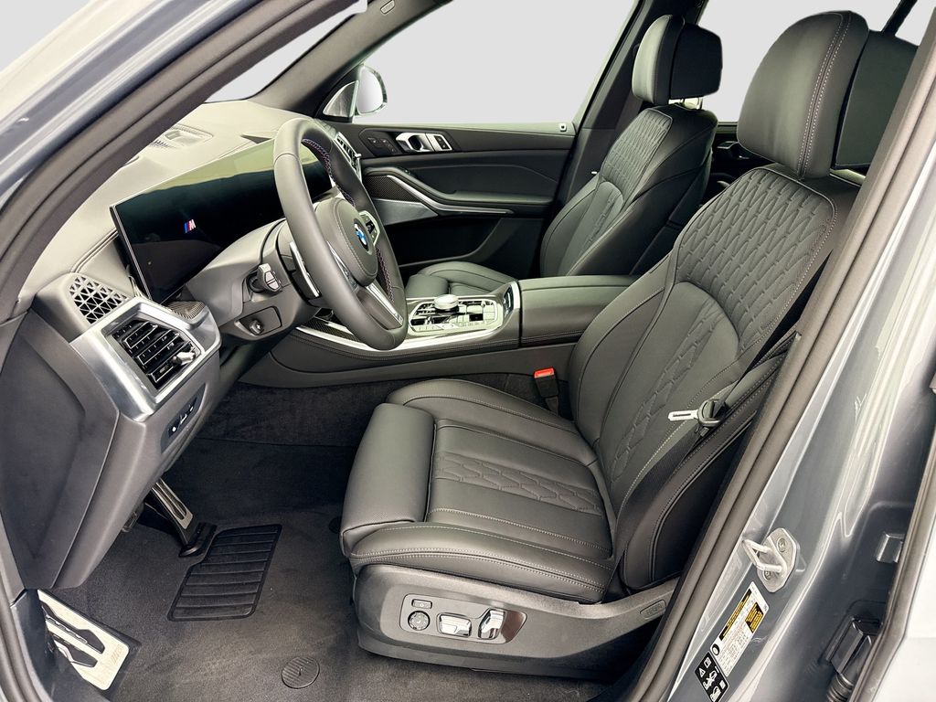 Thumbnail: 2026 BMW X5 - 18