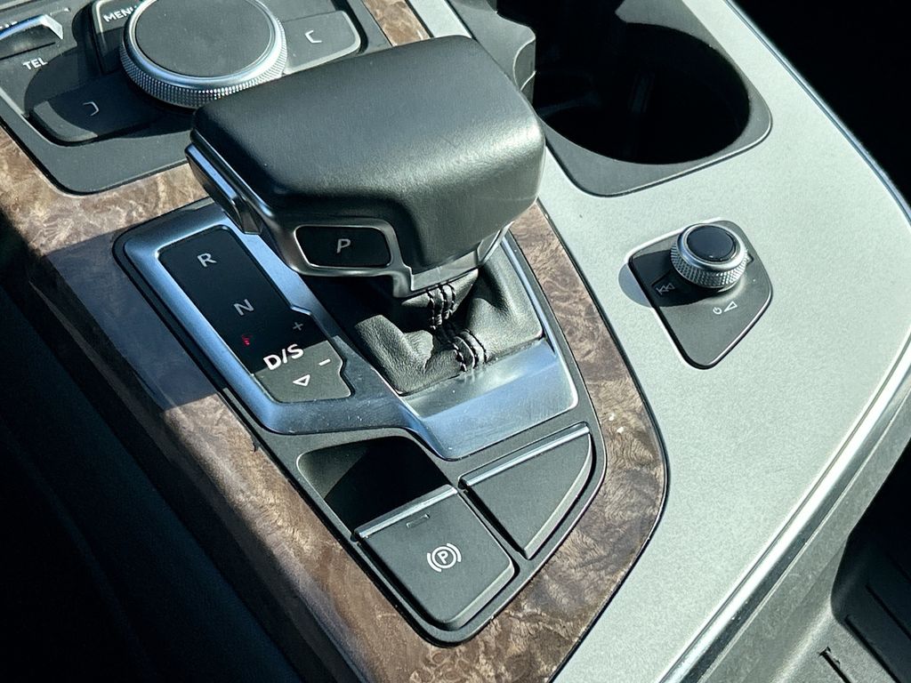 Thumbnail: 2018 Audi Q7 - 20