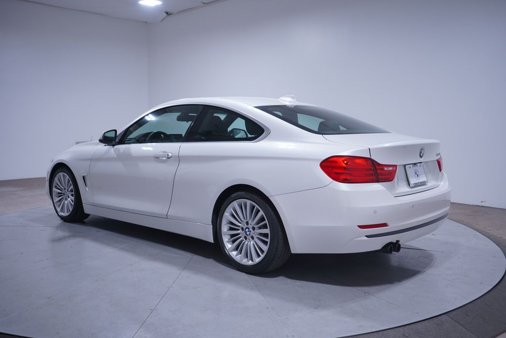 Thumbnail: 2016 BMW 4 Series - 3