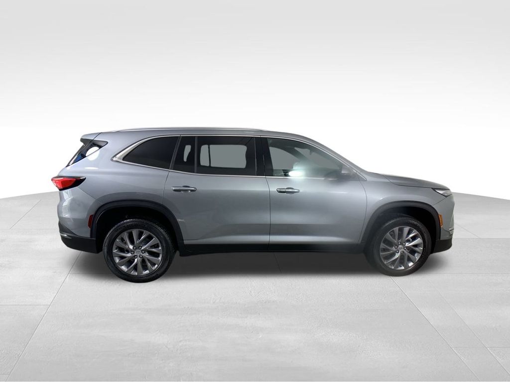 2025 Buick Enclave Preferred 8