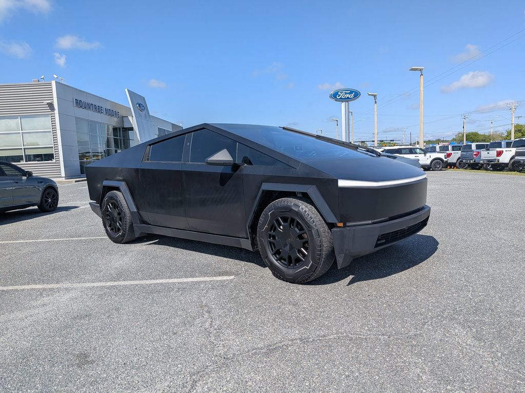 2024 Tesla Cybertruck Crew Cab AWD