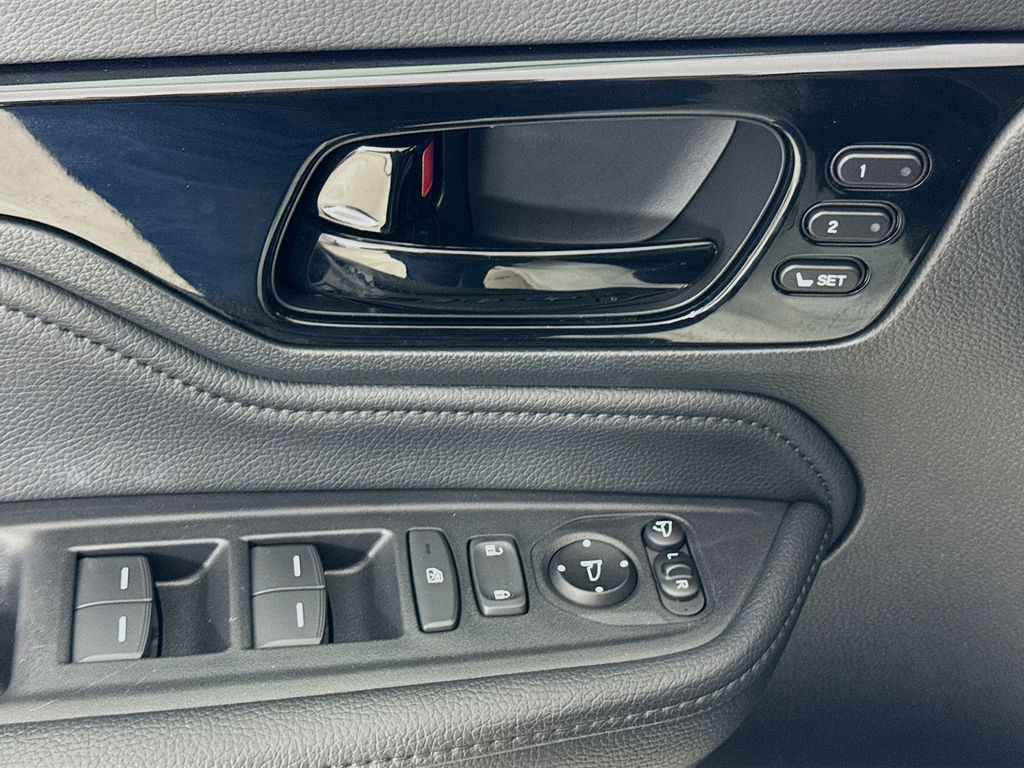 Used Car 2022 Honda Odyssey  Elite For Sale Under $40,000 In Austin, Texas